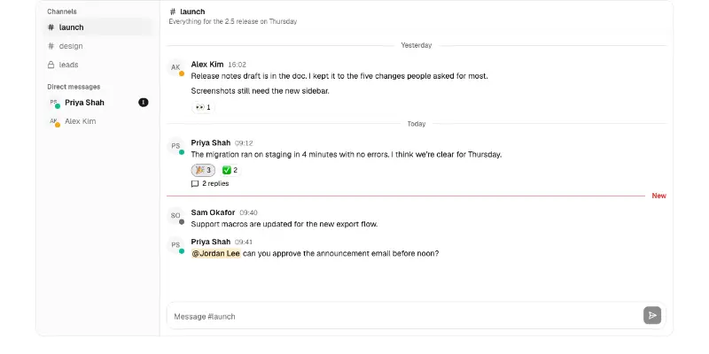 Chat 1: team chat with threads preview